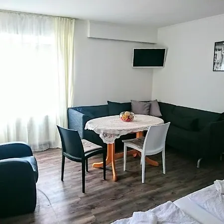 Hostel & *