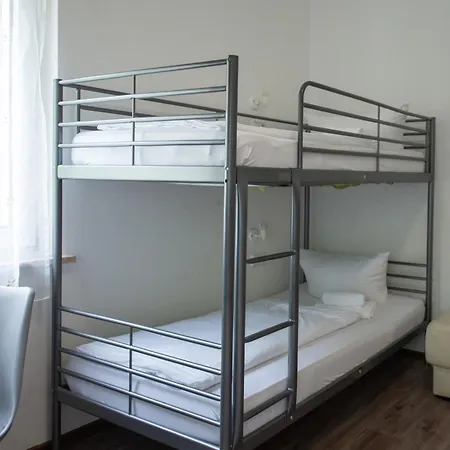 Hostel&hotel