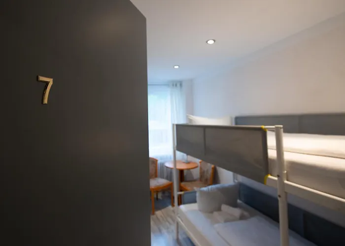 Хостел & Браунлаге