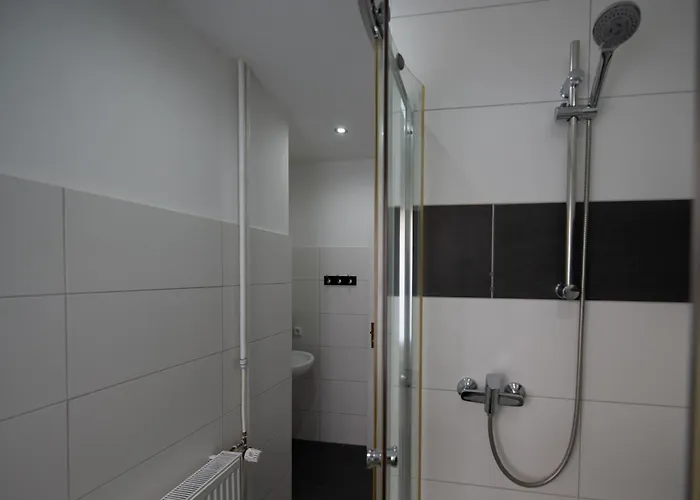 Хостел & Браунлаге