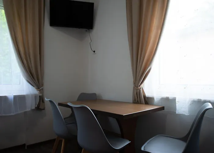 & * Браунлаге