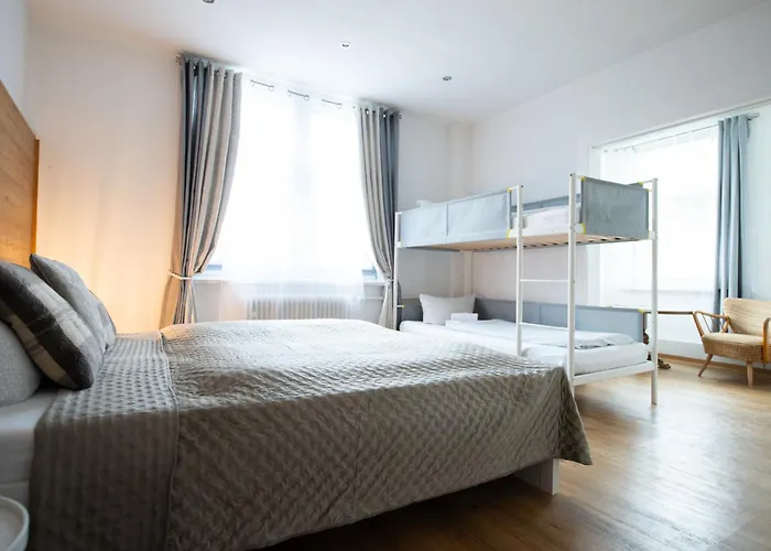 Хостел & Браунлаге